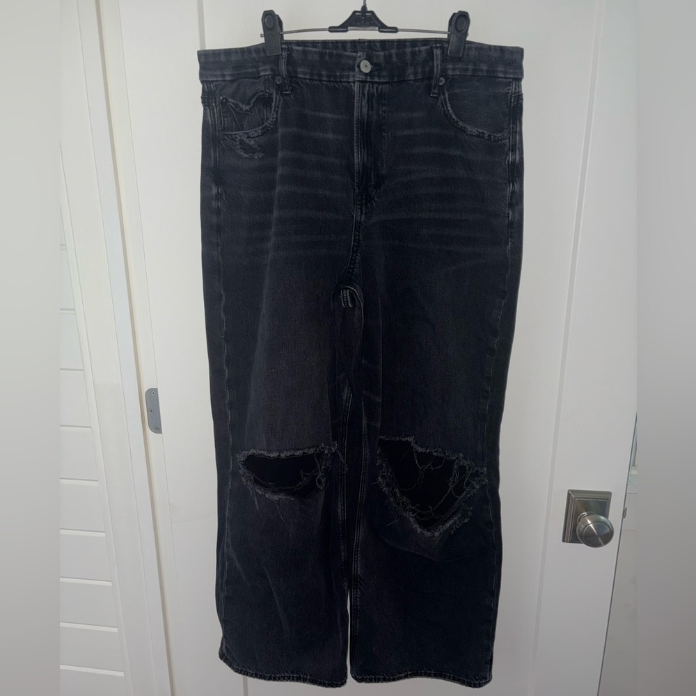 American Eagle Strigid curvy super high-rise baggy straight jean 16 Reg EUC LN